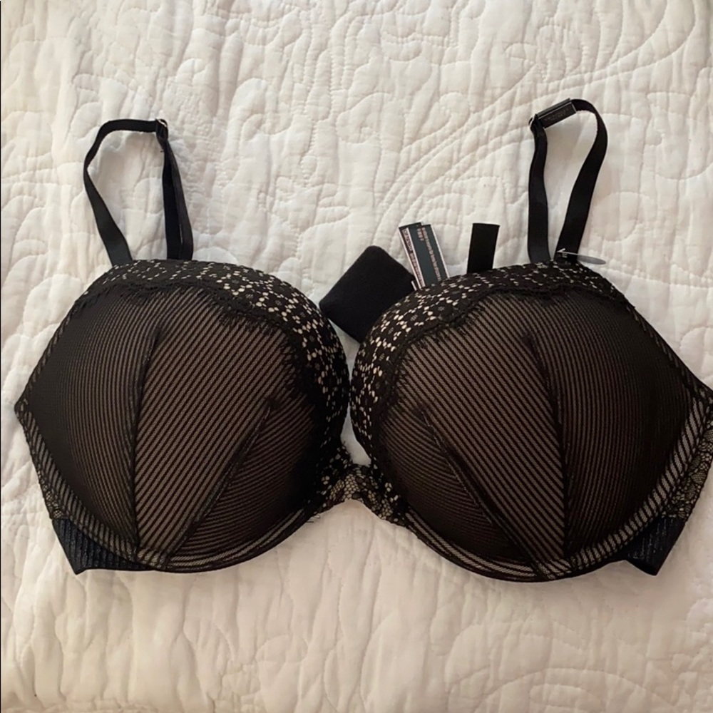 Bombshell Bra Victoria Secret